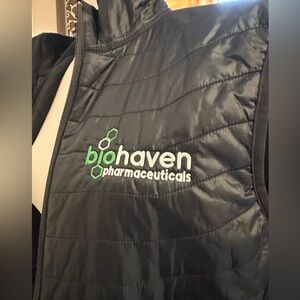 Marmot Women’s S Black Quilted Puffer Vest